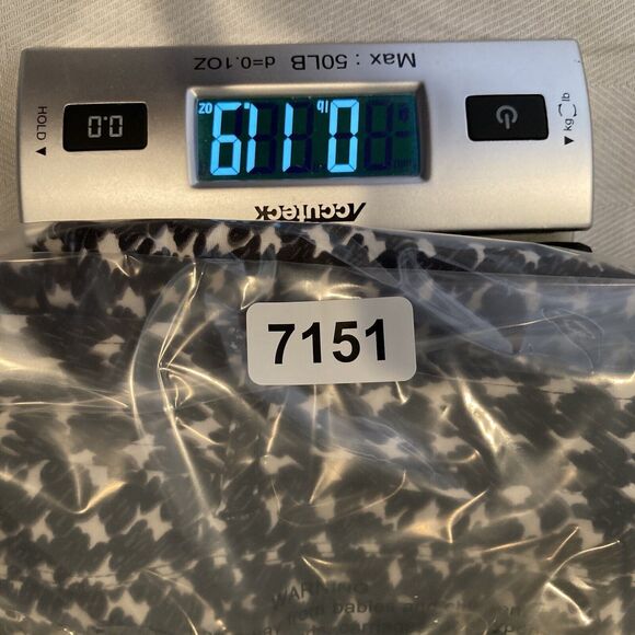 J. McLaughlin Becca Printed Pants Women’s Leggings Size 2 Black GEO Stretching - Picture 10 of 11